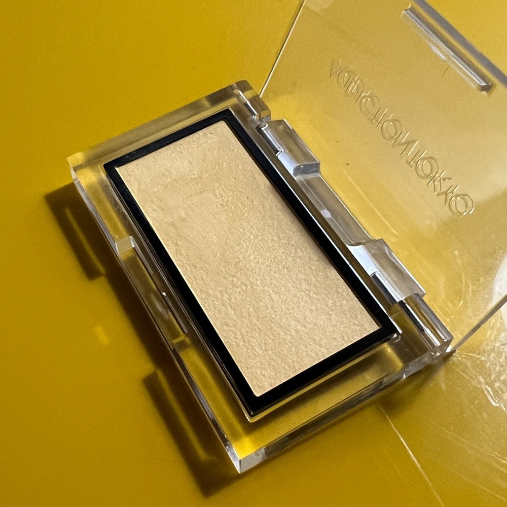 ADDICTION The Blush Matte × 1
001M Sahara Sun